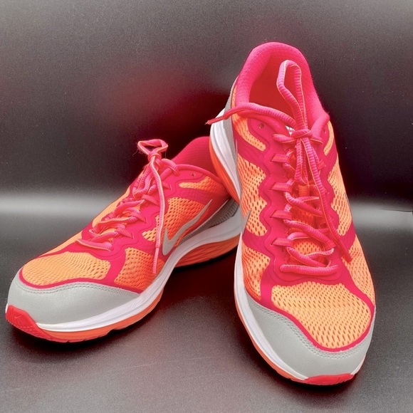 NIKE Dual Fusion 3 running shoe, size 6.5 youth or 8.5 women's. - Picture 12 of 14